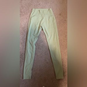 Alphalete Amplify Leggings